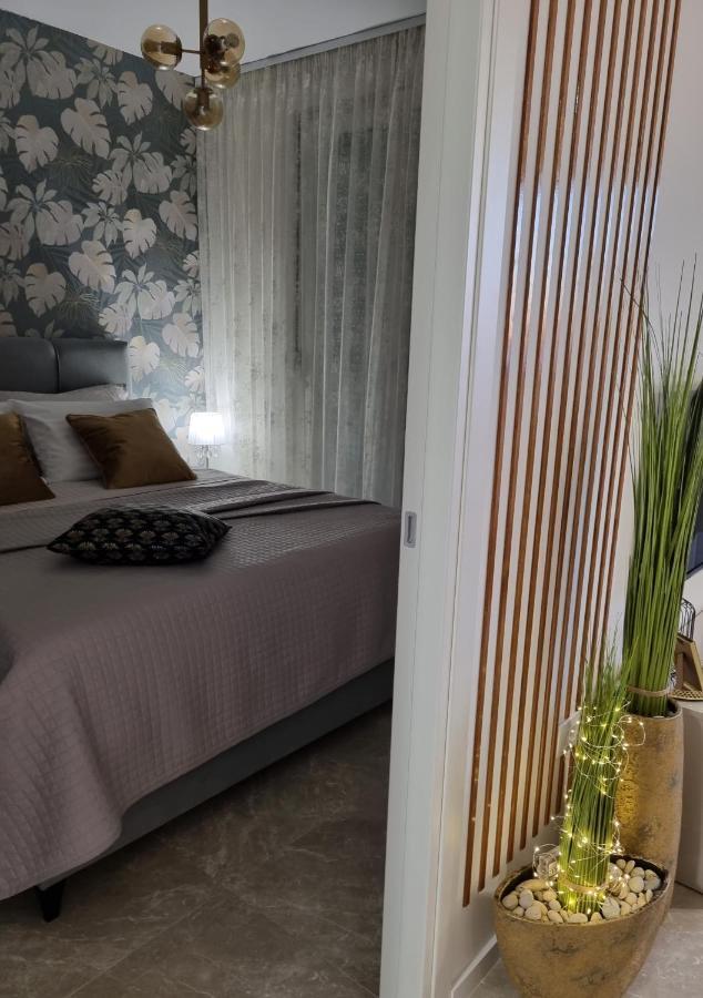 זאדאר Apartment "50 Shades" With Balcony And Free Parking In The Garage מראה חיצוני תמונה