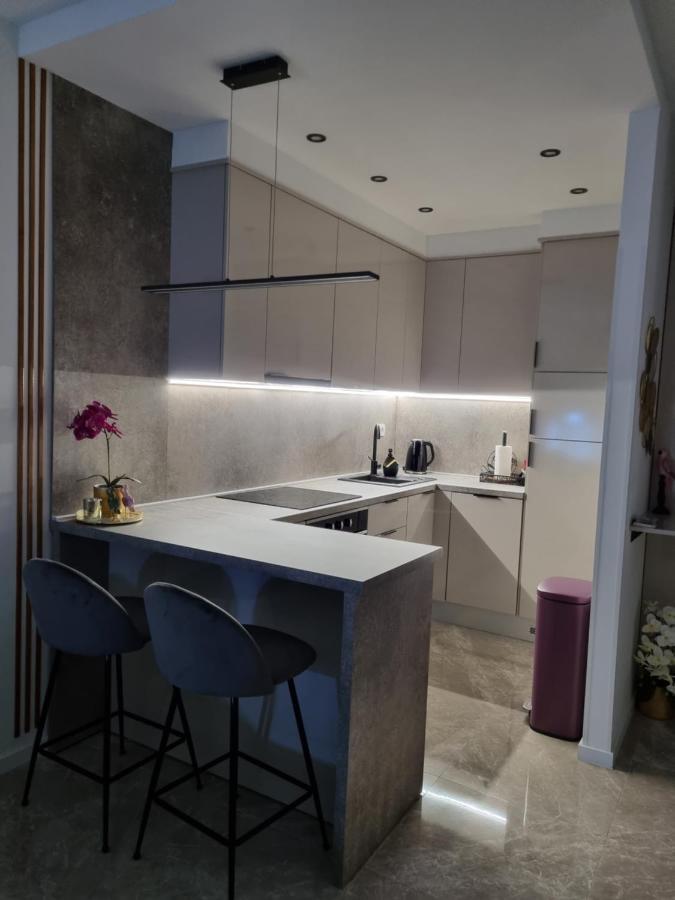 זאדאר Apartment "50 Shades" With Balcony And Free Parking In The Garage מראה חיצוני תמונה